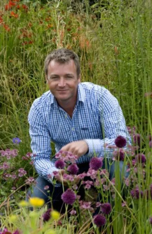 Chris Beardshaw